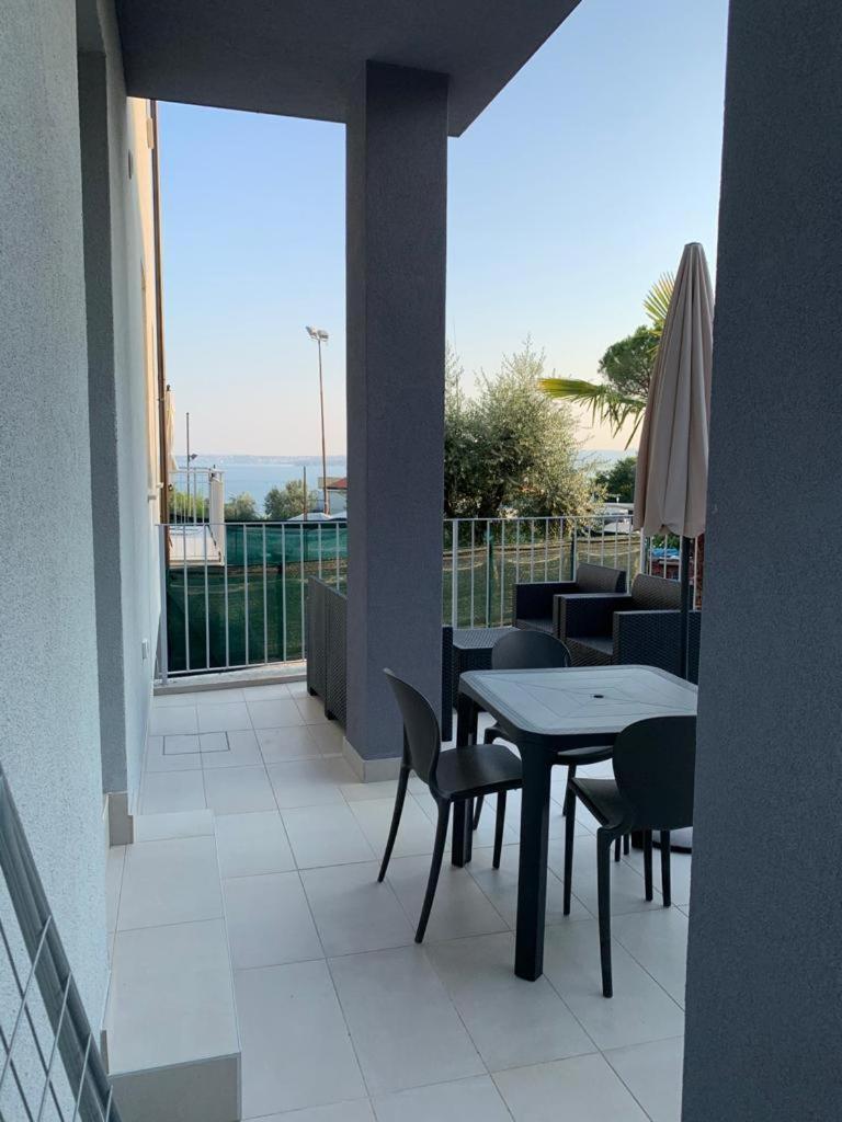Villa Molino Moniga del Garda Pokoj fotografie
