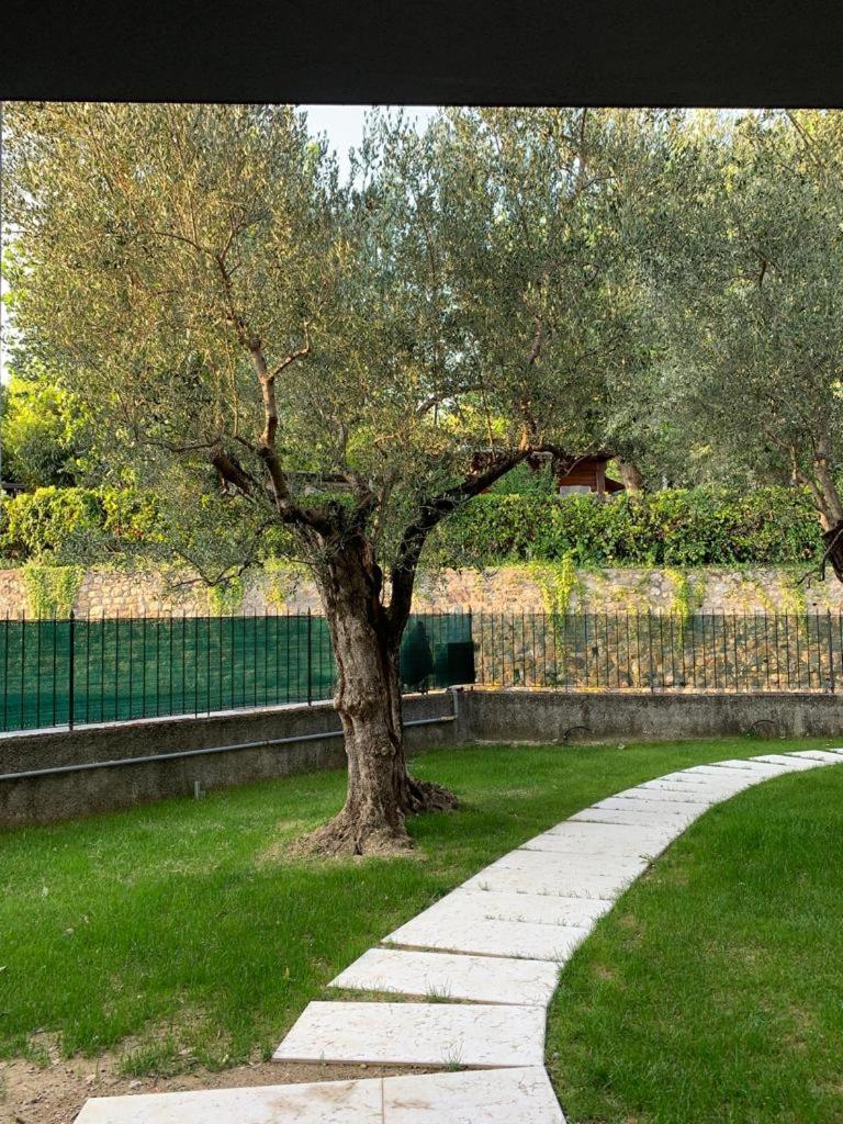Villa Molino Moniga del Garda Pokoj fotografie